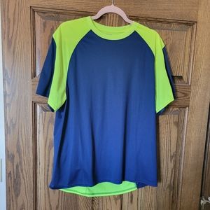 Mens tennis shirt Fitness Gear Large